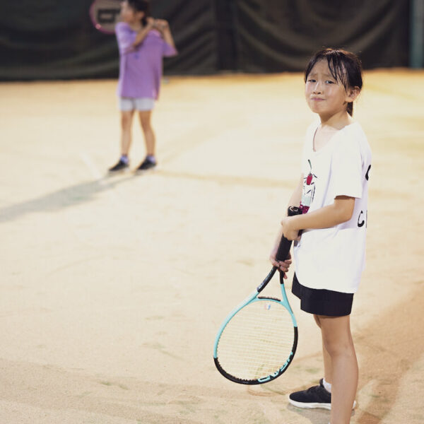 『テニスで団らん』